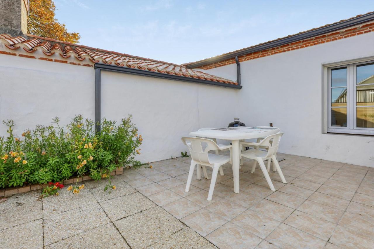 Maison Charmante A L'Epine Avec Jardin Cloture Et Terrasse Exterior foto